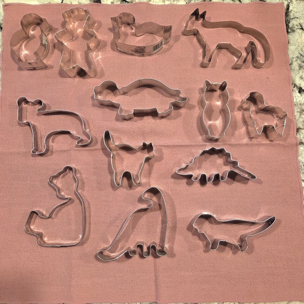 Bundle of 13 Metal Cookie Cutters Animals Dinosaurs Fox Turtle Owl Cat Bear Duck